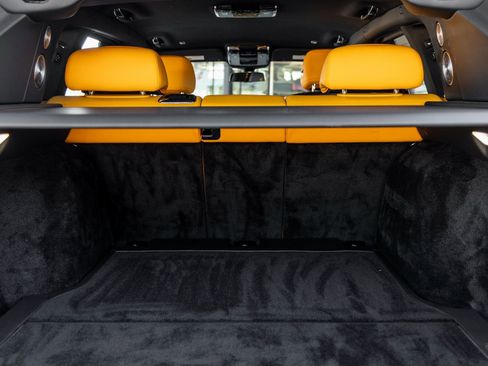 Used 2023 Rolls-Royce Cullinan Black Badge w/ Dark Exterior Package image 38