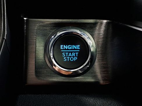 Used 2024 Ford F250 Lariat w/ Sport Appearance Package AWD/4WD image 17