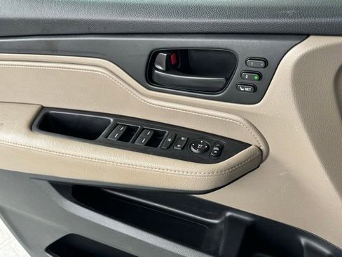 Used 2019 Honda Odyssey EX-L image 37