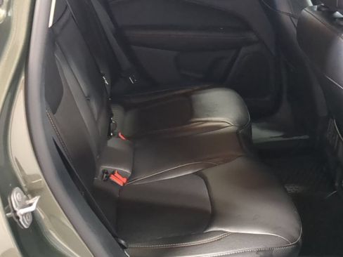 Used 2018 Jeep Compass Latitude w/ Cold Weather Group AWD/4WD image 20