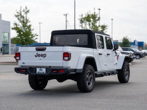 Used 2023 Jeep Gladiator Rubicon w/ Cold Weather Group AWD/4WD image 5