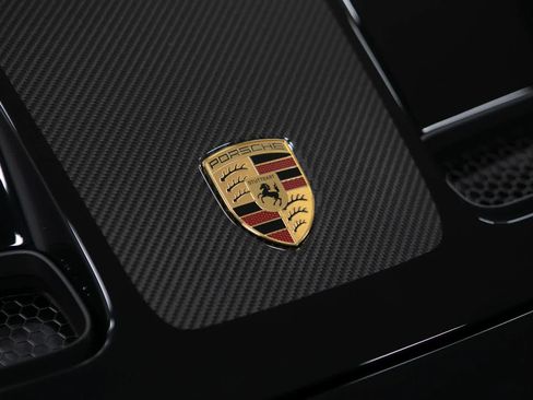 Used 2026 Porsche 911 GT3 RWD image 17