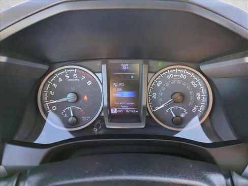 Used 2021 Toyota Tacoma TRD Off-Road image 11