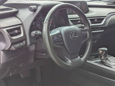 Used 2021 Lexus UX 200 w/ Premium Package FWD image 10