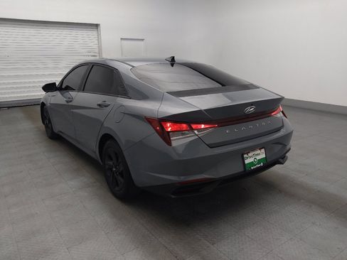 Used 2021 Hyundai Elantra SEL FWD image 5
