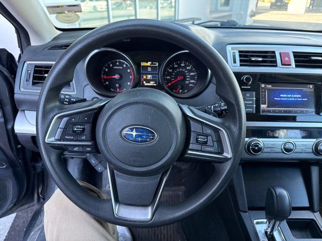 Used 2018 Subaru Outback 2.5i AWD/4WD image 8