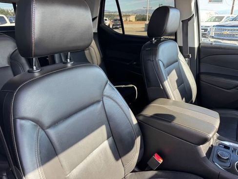 Used 2021 Chevrolet Traverse Premier w/ Redline Edition image 9