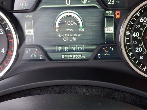 Used 2024 RAM 2500 Laramie w/ Safety Group image 19