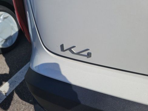 New 2026 Kia K4 EX image 4