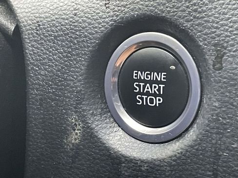 Used 2024 Toyota Corolla SE image 34