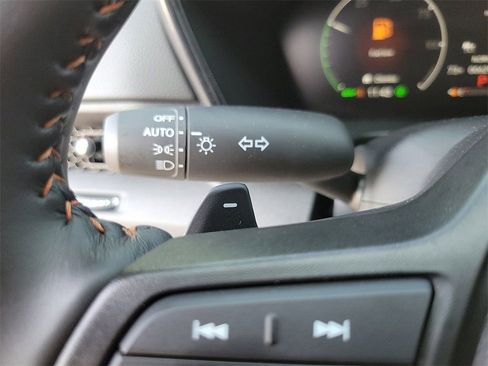 Used 2026 Honda CR-V Sport image 8