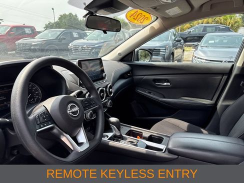 Used 2024 Nissan Sentra SV FWD image 5