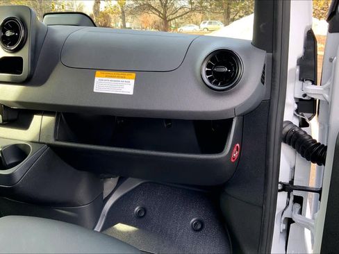 New 2026 Mercedes-Benz Sprinter 2500 image 10