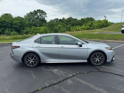 Certified 2023 Toyota Camry SE AWD/4WD image 2