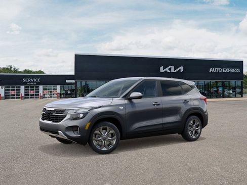 New 2026 Kia Seltos LX image 3