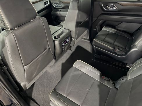 Used 2023 Chevrolet Tahoe Premier AWD/4WD image 22