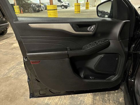 Used 2021 Ford Escape S AWD/4WD image 28
