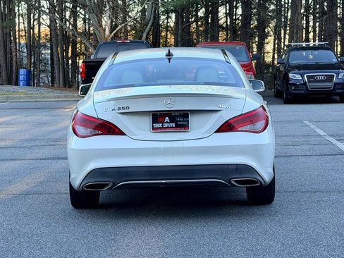 Used 2017 Mercedes-Benz CLA 250 4MATIC image 5