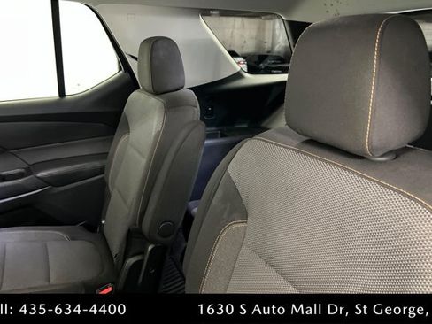 Used 2019 Chevrolet Traverse LT FWD image 20