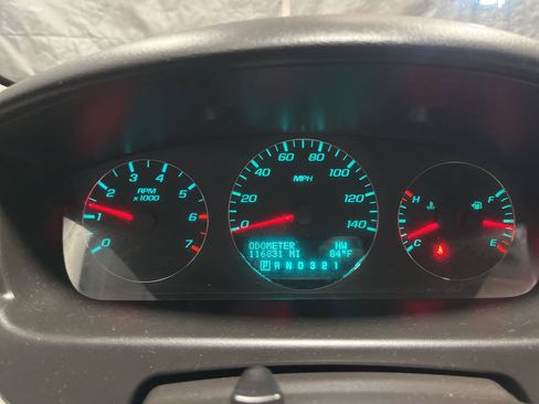 Used 2009 Chevrolet Impala LT FWD image 7