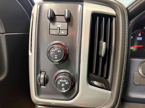 Used 2015 GMC Sierra 1500 SLT w/ SLT Crew Cab Value Package AWD/4WD image 19
