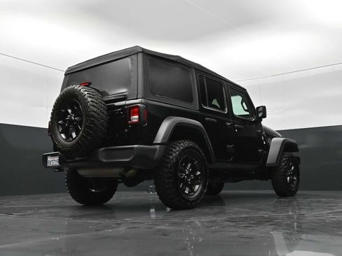 Used 2021 Jeep Wrangler Unlimited Sport AWD/4WD image 29