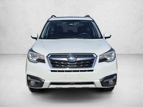 Used 2017 Subaru Forester 2.5i Touring image 2