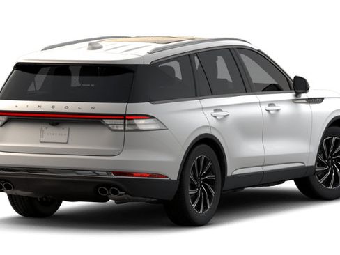 Used 2026 Lincoln Aviator AWD image 25