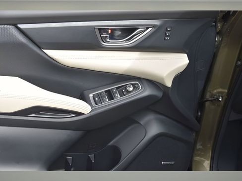 New 2026 Subaru Ascent Limited image 27