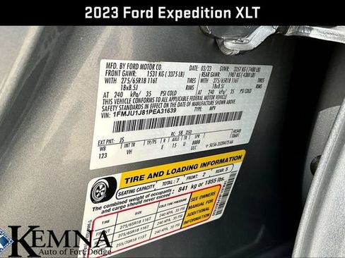 Used 2023 Ford Expedition XLT AWD/4WD image 23