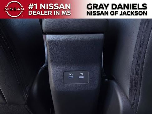 New 2026 Nissan Kicks SR w/ Cold Weather Package FWD image 14