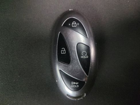 Used 2025 Hyundai Elantra Sport FWD image 32