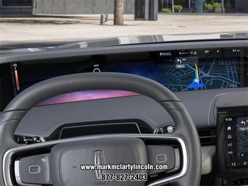 New 2025 Lincoln Nautilus Reserve image 13