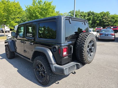 Used 2021 Jeep Wrangler Unlimited Sport AWD/4WD image 5