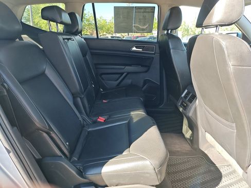Used 2018 Volkswagen Atlas SE AWD/4WD image 28
