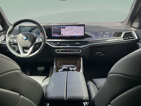 Used 2026 BMW X5 xDrive40i AWD/4WD image 8