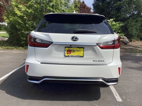 Used 2018 Lexus RX 350L AWD w/ Accessory Package image 19