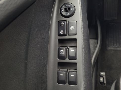 Used 2018 Kia Forte LX w/ LX Rear Camera Package image 27