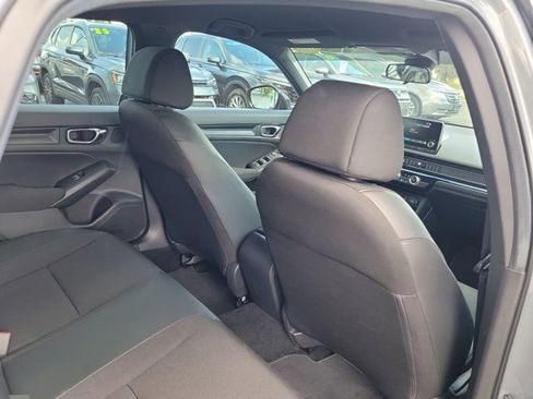 Used 2025 Honda Civic Sport image 9