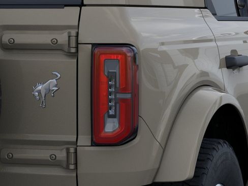 New 2026 Ford Bronco Outer Banks AWD/4WD image 25