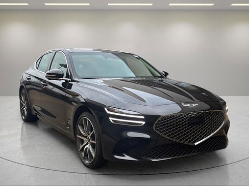 New 2026 Genesis G70 2.5T Prestige image 7