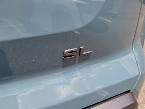 New 2026 Nissan Pathfinder SL FWD image 9