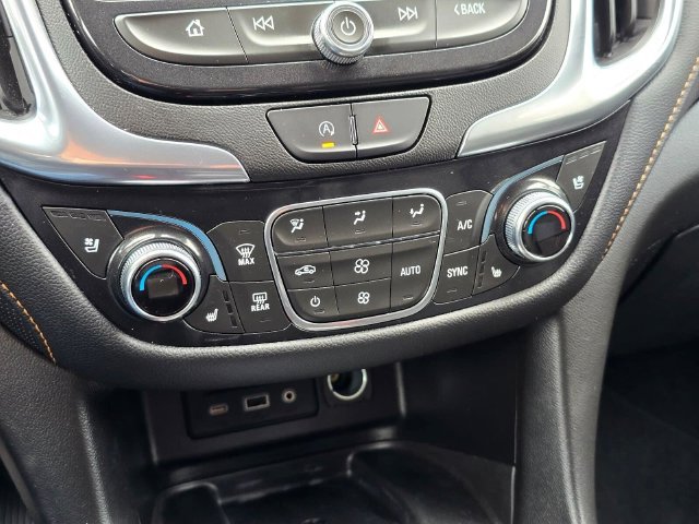 Used 2022 Chevrolet Equinox Premier AWD/4WD image 26