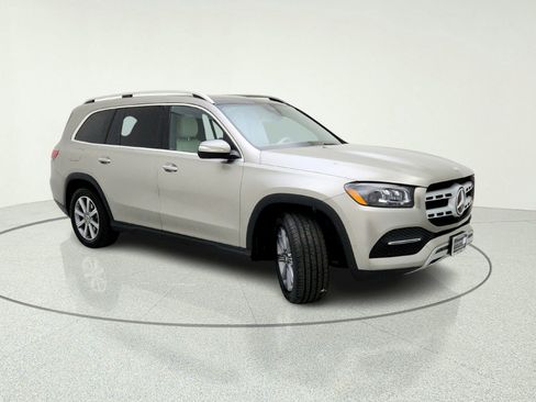 Used 2023 Mercedes-Benz GLS 450 4MATIC image 5
