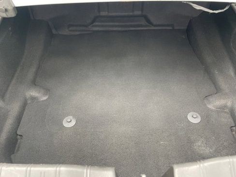 Used 2019 Chevrolet Camaro LT image 10