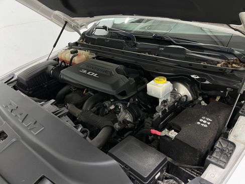 Used 2020 RAM 1500 Laramie AWD/4WD image 27