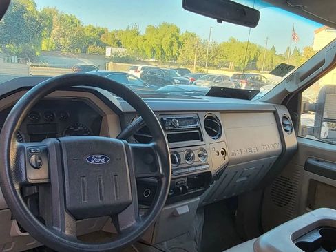 Used 2008 Ford F250 XL image 9