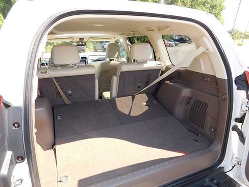 Used 2018 Lexus GX 460 Luxury image 8