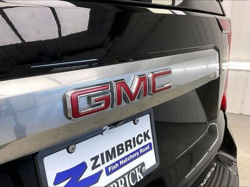 Used 2021 GMC Yukon Denali image 32