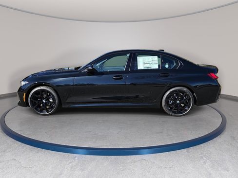 New 2026 BMW 330i Sedan w/ M Sport Package image 8